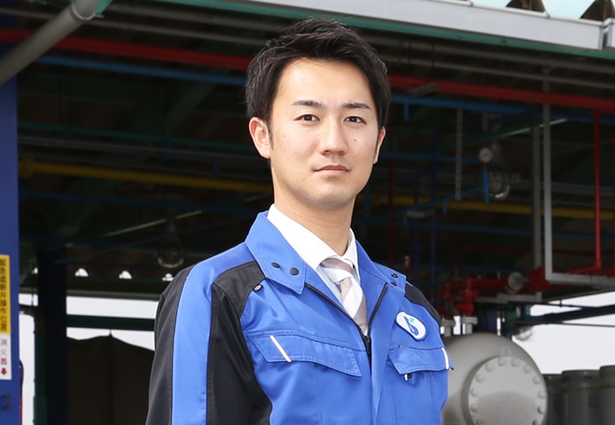 先輩社員インタビュー