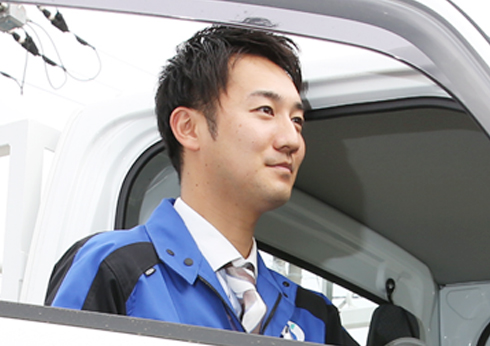 先輩社員インタビュー